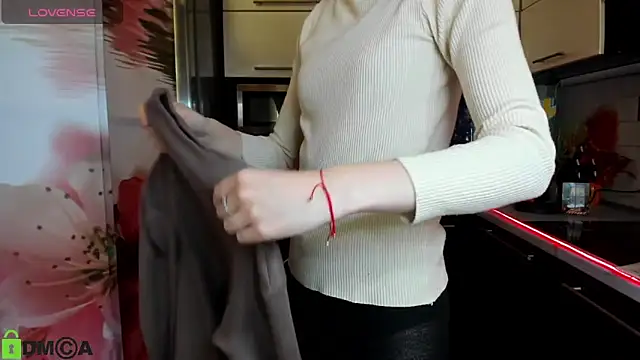 TayanaJons Live XXX-Chat