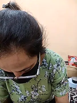 Show de meenu_bhabhi547 na webcam