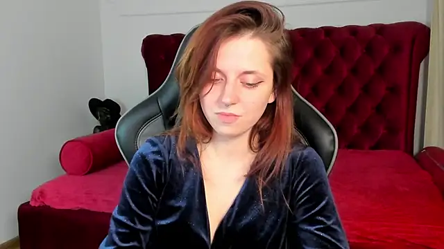 XXX chat uživo modela FreyaVey