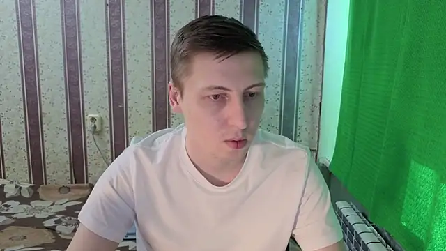 Онлайн чат XXX Darien_Brown