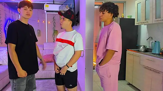 Houseofwarrios webcam show