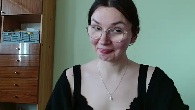 LooveELLYx: онлайн-секс-чат