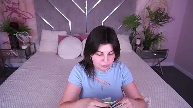 XXX chat uživo modela MirandaWong