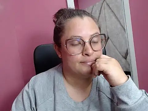 Sarah_Boobs_ 现场XXX聊天