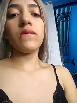 XXX chat uživo modela MichaelRossexxx