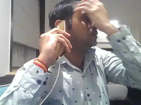 XXX chat uživo modela rarindam17