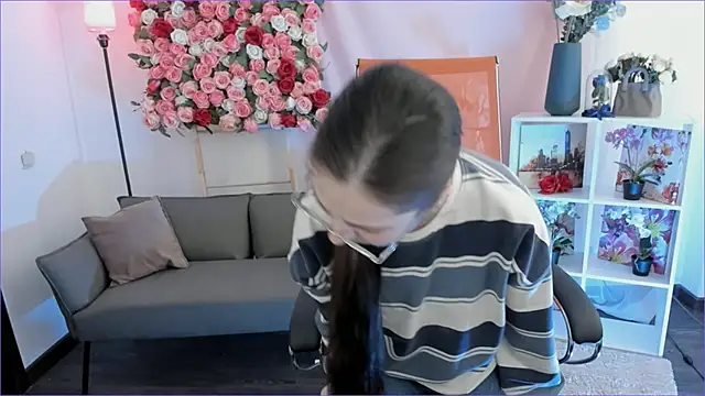 VirtuallVoyant – Naživo XXX chat