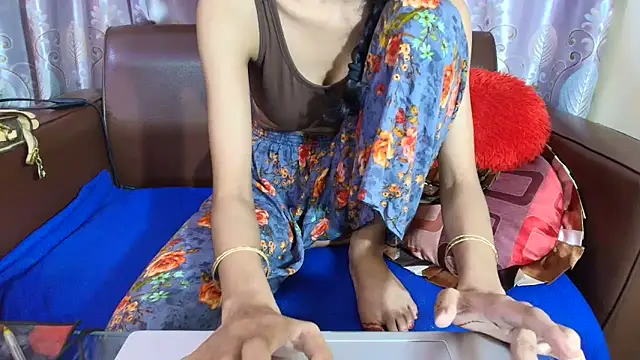 Sreya_ – Live XXX-chat