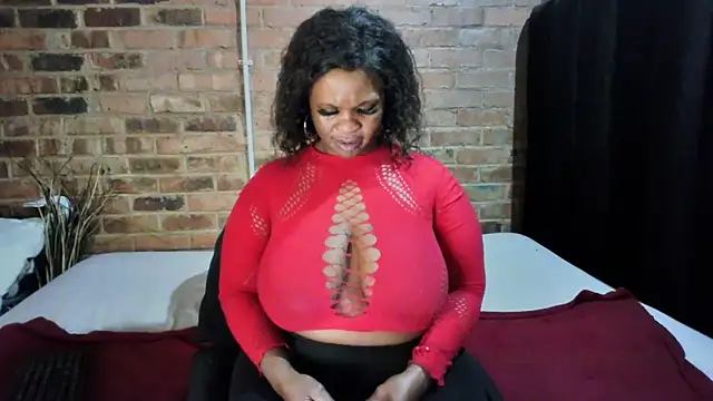 DIRTIENASTY live XXX chat