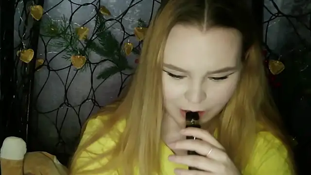 blushing_star's Live XXX Chat