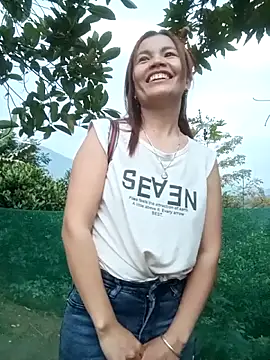 nangmo 现场XXX聊天