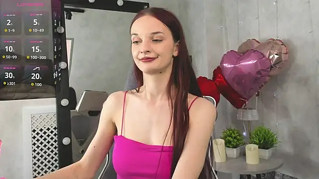 Alicia_Adammss 现场XXX聊天