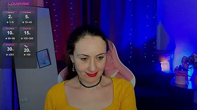 Juliet_Jamess Chat XXX in diretta