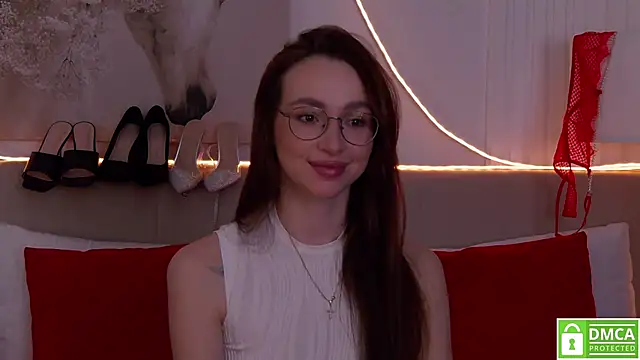 Emily_Simon Obrolan Langsung XXX