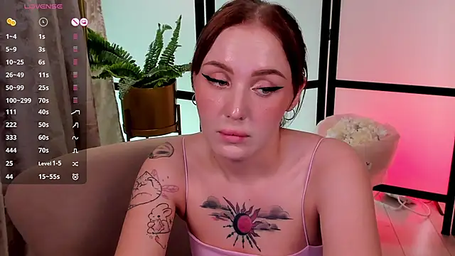 Chat XXX en directo de LianaFord