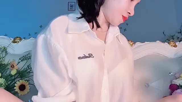 XXX chat uživo modela __Joy69__