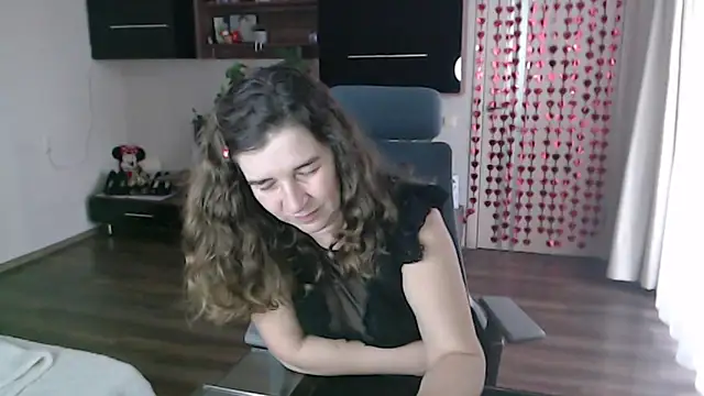 SofiaBoone 现场XXX聊天