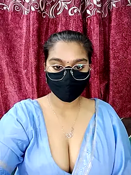 Jasmine_jaaan Show in webcam