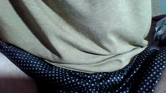 Jbsklxz67's Webcam Show