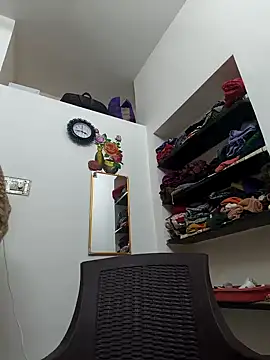 Tamil_Yalini12 Show Webcam