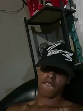 Aleexxx_2005 웹캠 쇼