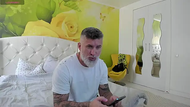 Chat +18 de BlowMyXXL ao vivo