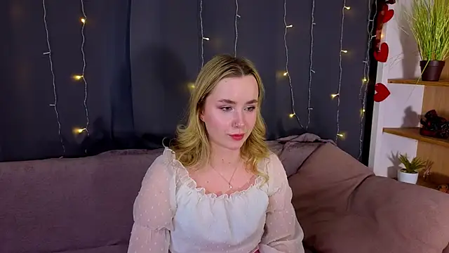 Онлайн чат XXX IvetteLabore