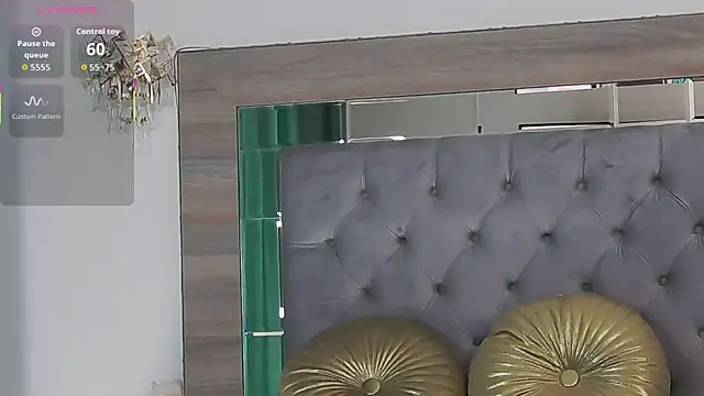 دردشة Lorehottie الجنسية المباشرة