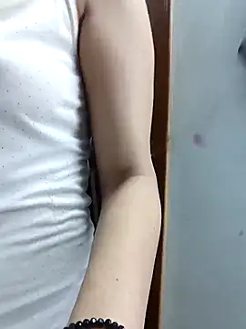 PUNAM456 – Naživo XXX chat