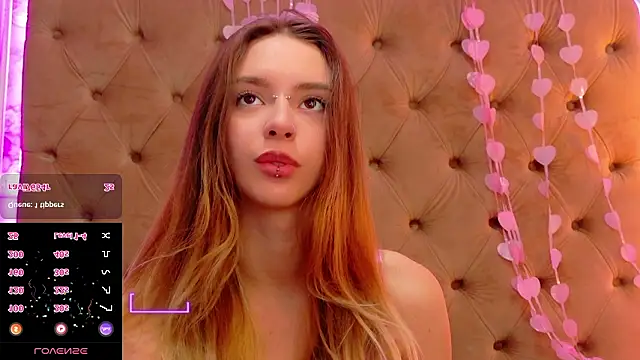 CoraVex Live XXX Chat