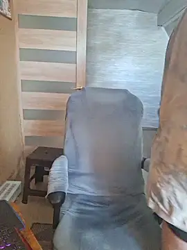 Chatroom XXX en direct de Foxyshaved