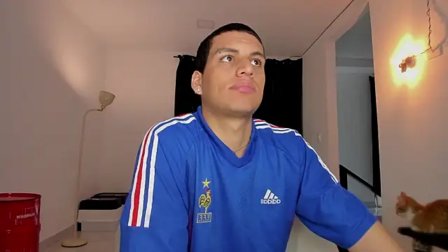 Naxttan: απευθείας συνομιλία ΧΧΧ