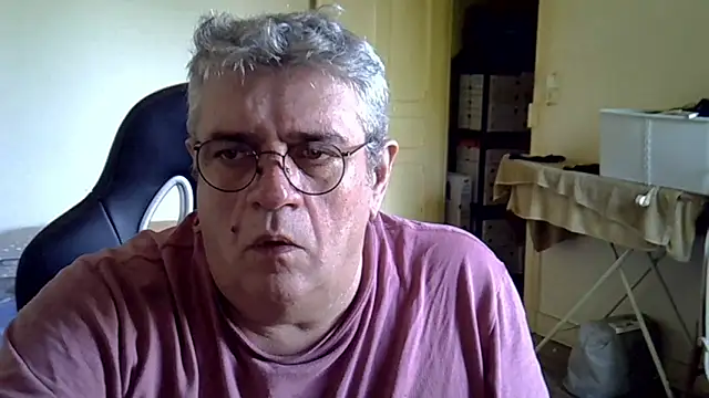 _hippo_: απευθείας συνομιλία ΧΧΧ