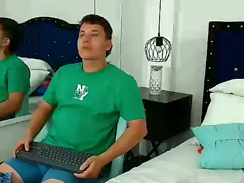 Jstivenlc_: απευθείας συνομιλία ΧΧΧ