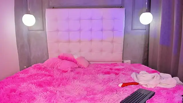 Pertunjukan Kamera Web im_sky_