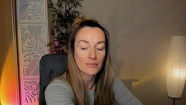 RebeccaMartinez 现场XXX聊天