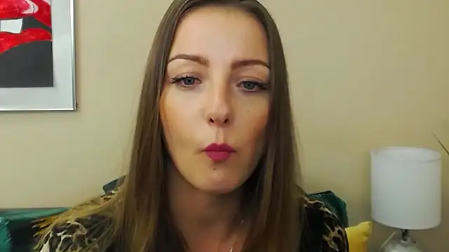 XXX chat uživo modela NatalieSexy