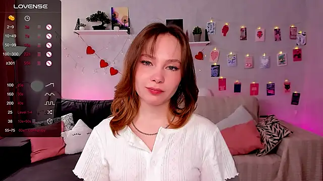 LanaBlu_のライブXXXチャット