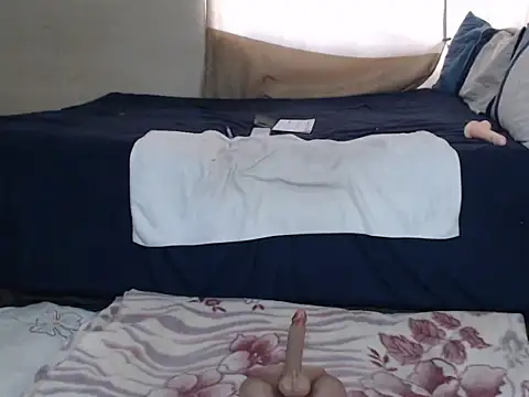 Živý XXX chat AdelaideT