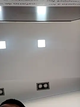 Chatroom XXX en direct de El_baby12