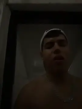 Chatroom XXX en direct de Angel_Khouri