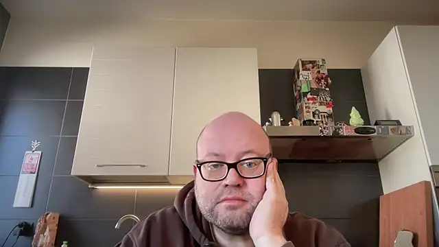 Chatroom XXX en direct de theitalianbear