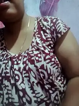 Ayshareya_babyのライブXXXチャット