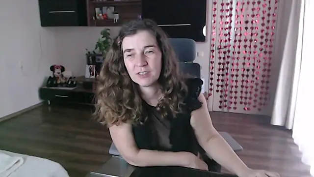 SofiaBoone Adlı Modelin Canlı XXX Sohbeti