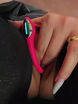 Show de MILFBARBY na webcam