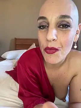 emprexkala 现场XXX聊天