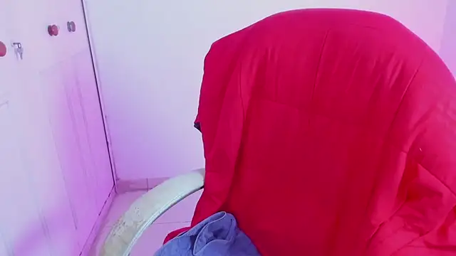 danielahot66 现场XXX聊天