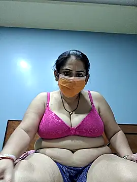 diyam4002 Webcam-Show