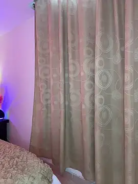 Vicky_Saidi Chat XXX in diretta