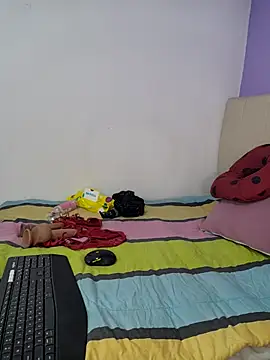 Webkamerová show Scarlet_curly8a